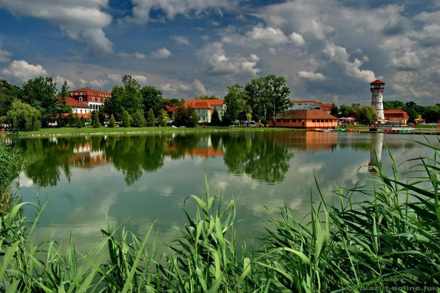 Kertvarosi Vendeghaz Орошгаза Екстер'єр фото